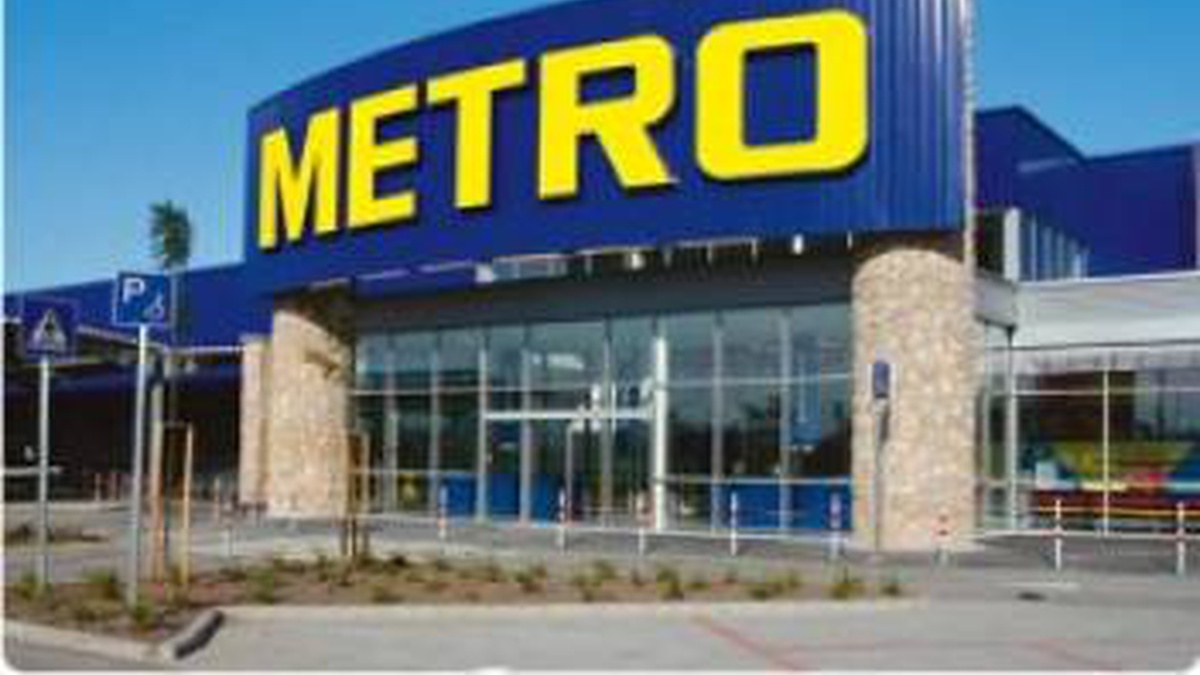 Metro store in Zaporizhia to close temporarily Aug 1 over safety concerns